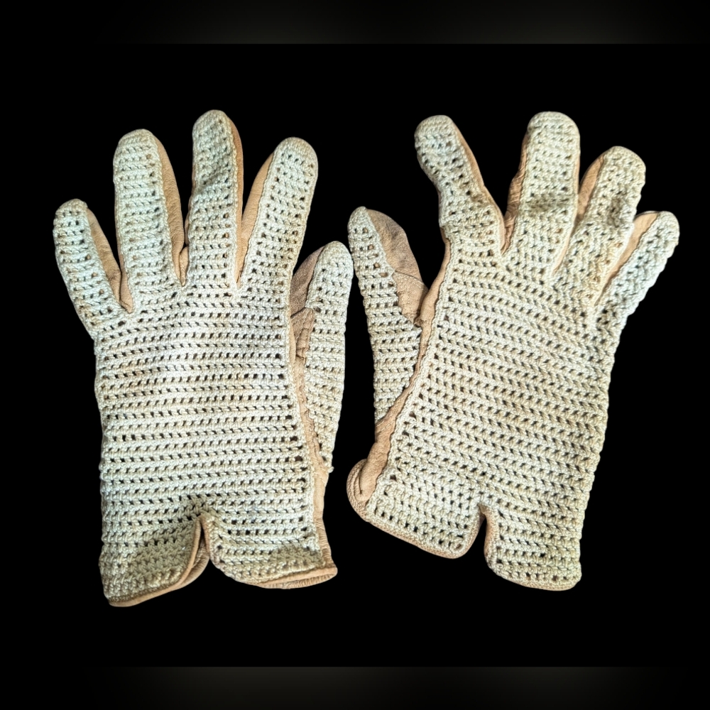 Vintage Cream and Tan Crochet Gloves
